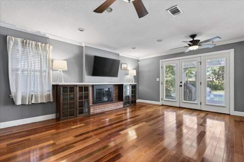 629 NE Merioneth Drive, Fort Walton Beach FL - photo 8 of 55