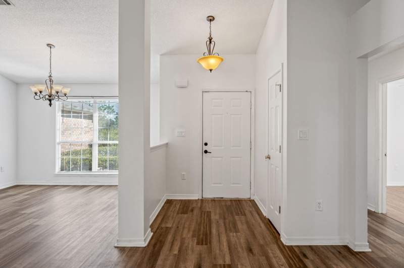 4 bedroom Detached Single Family at 6333 Havenmist Lane, Silver Oaks Ph 2, Crestview — photo 3