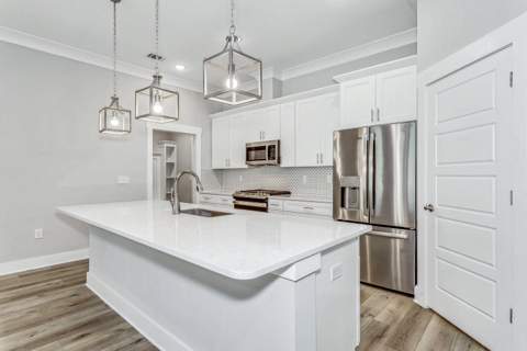 80 Eastview Avenue, Valparaiso FL - photo 7 of 20