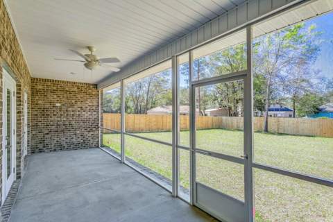 80 Eastview Avenue, Valparaiso FL - photo 18 of 20