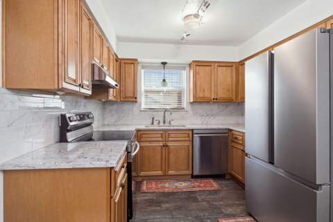 547 Schneider Drive #C, Fort Walton Beach FL - photo 9 of 22