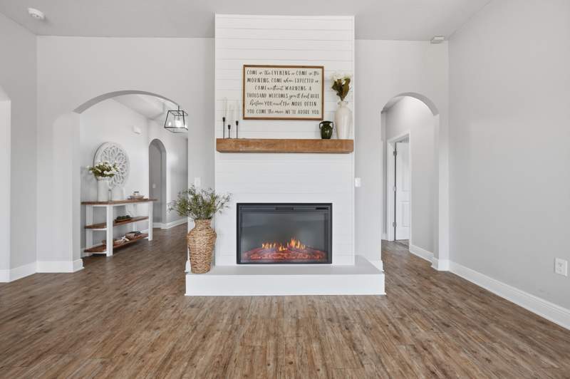 5 bedroom Townhouse at 435 Chickadee Street, Redstone Commons, Crestview — photo 5