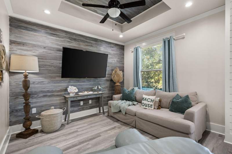 4 bedroom Detached Single Family at 1503 Chat Holly Road, Santa Rosa Plantation, Santa Rosa Beach — photo 3