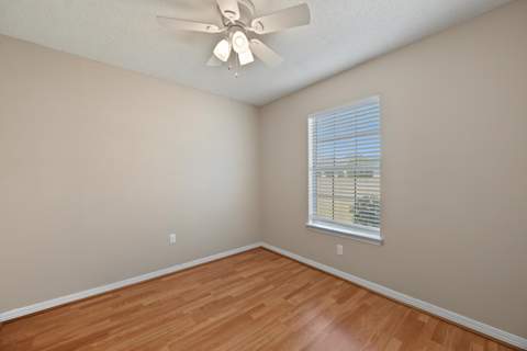 9 Flora Cove, Crestview FL - photo 12 of 21
