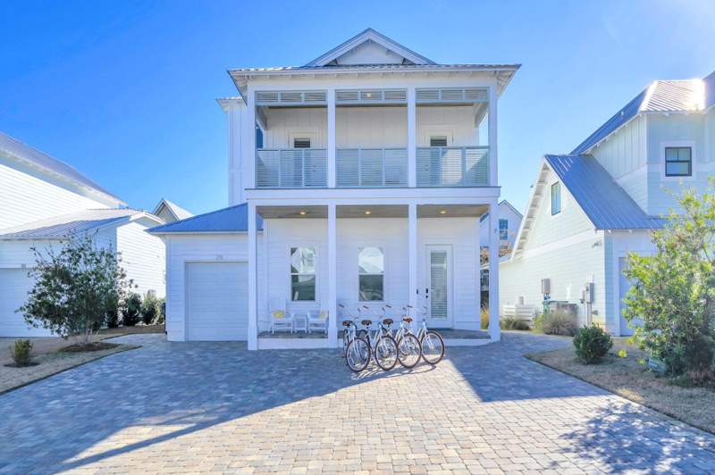 4 bedroom Detached Single Family at 20 Lake Mist Lane, The Preserve At Inlet Beach, Inlet Beach — photo 2