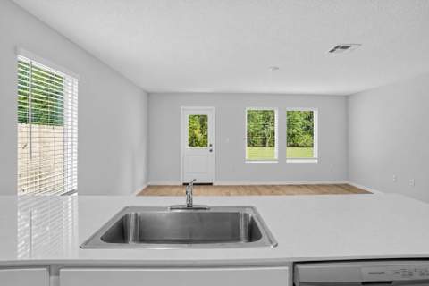 5005 Myrtle Loop #Hs 17, Crestview FL - photo 7 of 14