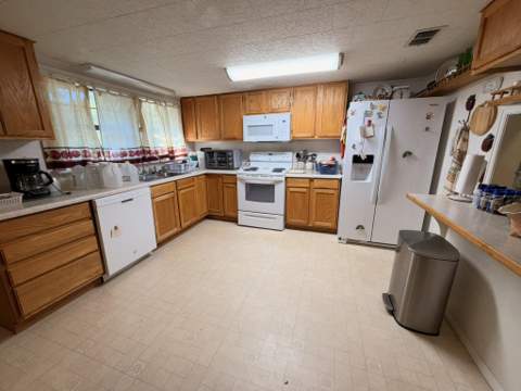 5040 Griffith Mill Road, Holt FL - photo 8 of 36