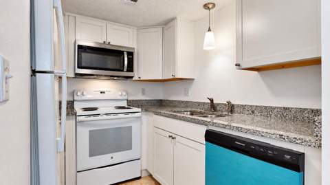 308 SW Miracle Strip Parkway #17 C, Fort Walton Beach FL - photo 16 of 32