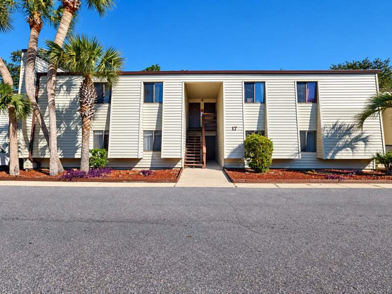2 bedroom Condominium at 308 SW Miracle Strip Parkway #17 C, Fountainhead, Fort Walton Beach — photo 2