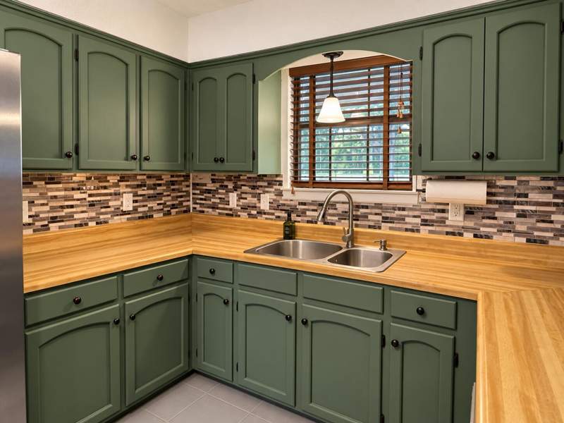 3 bedroom Detached Single Family at 6077 Terrace Lane, Crestview suburb, Crestview — photo 5