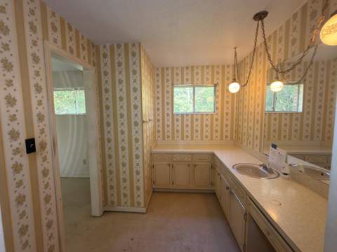 1172 Pleasant Ridge Road, DeFuniak Springs FL - photo 8 of 22