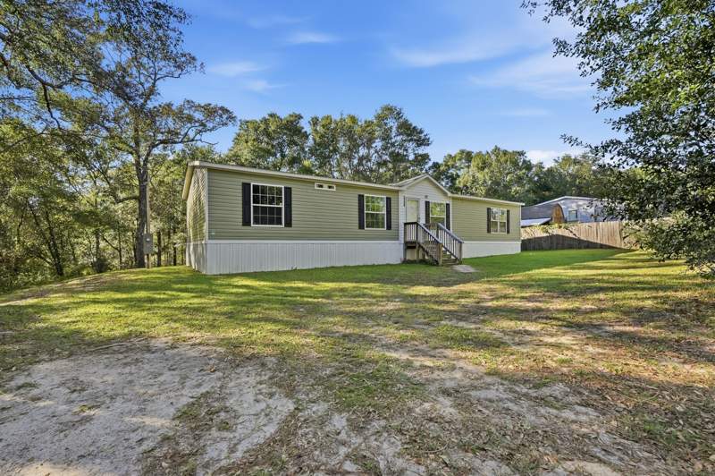 4 bedroom Mobile Home at 5266 Fairchild Road, Crestview, Crestview — photo 5