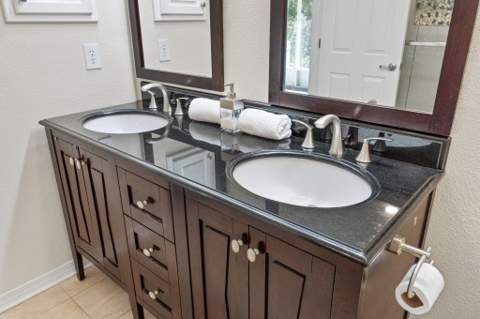 710 Marsh Harbor Drive, Mary Esther FL - photo 12 of 61