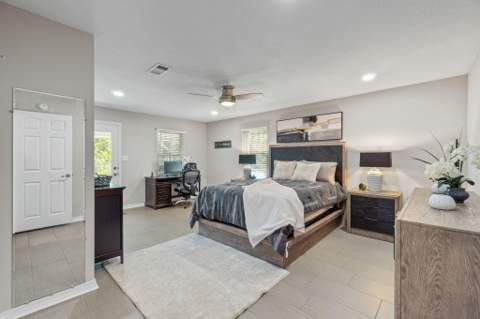 710 Marsh Harbor Drive, Mary Esther FL - photo 16 of 61