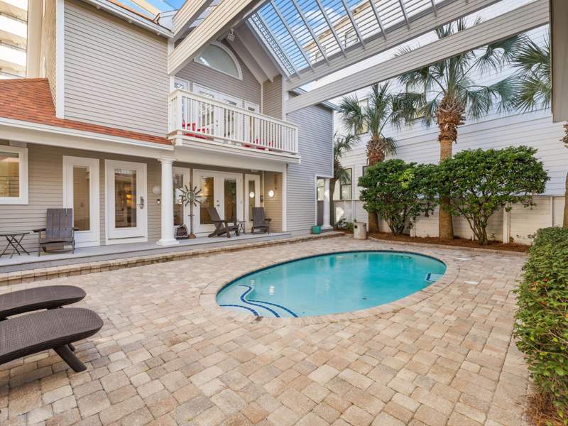 3 bedroom Detached Single Family at 93 Shipwatch Lane, Shipwatch, Miramar Beach — photo 4