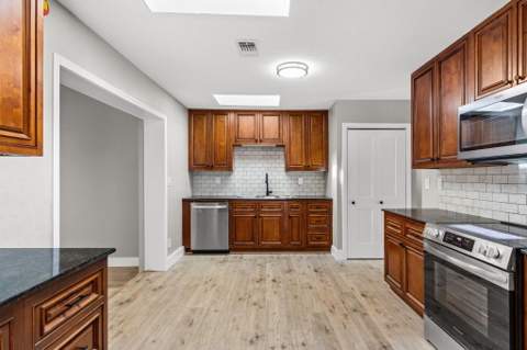 202 22nd Street, Niceville FL - photo 21 of 47