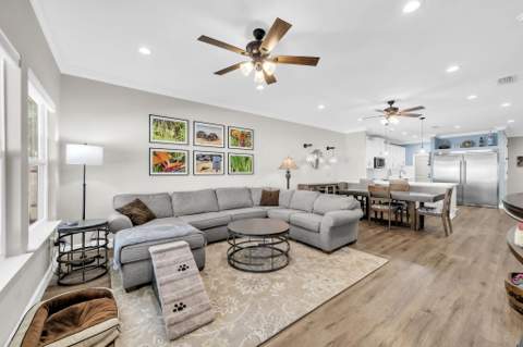 236 NE Greenbrier Circle, Fort Walton Beach FL - photo 15 of 76