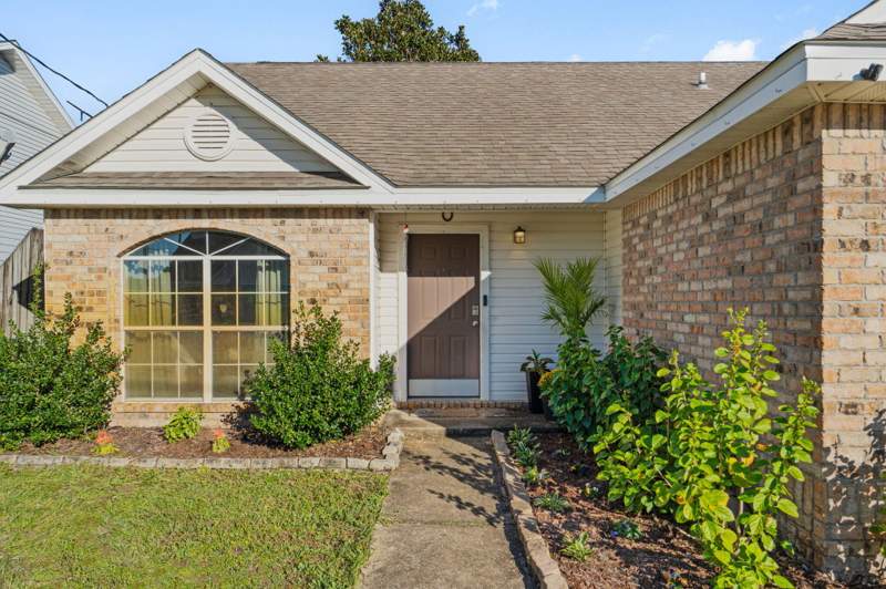 3 bedroom Detached Single Family at 449 Bridgewater Court, Bridgewater S/D, Mary Esther — photo 3