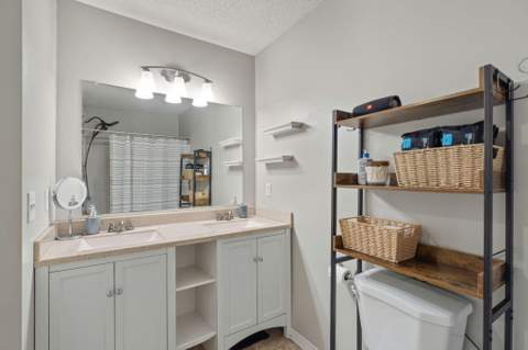 449 Bridgewater Court, Mary Esther FL - photo 20 of 40