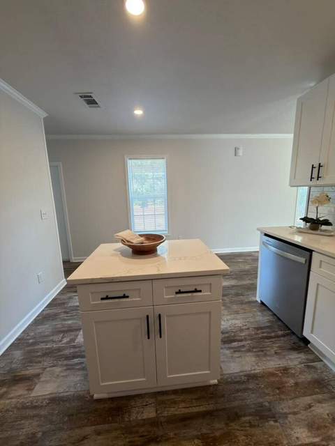 145 Juniper Lake Drive, DeFuniak Springs FL - photo 10 of 24