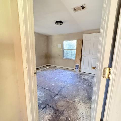 656 Mcclelland Street, Crestview FL - photo 6 of 8