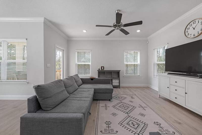 3 bedroom Detached Single Family at 183 Hammock Oaks Boulevard, Hammock Oaks Estates, Freeport — photo 5
