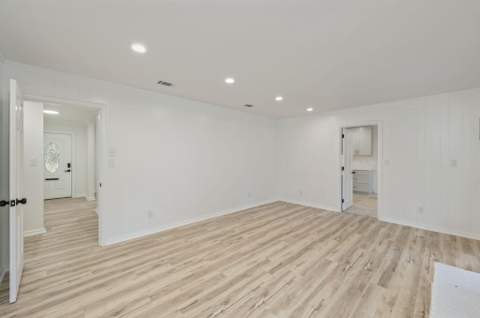 21 NW Linwood Road, Fort Walton Beach FL - photo 15 of 46