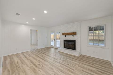 21 NW Linwood Road, Fort Walton Beach FL - photo 17 of 46