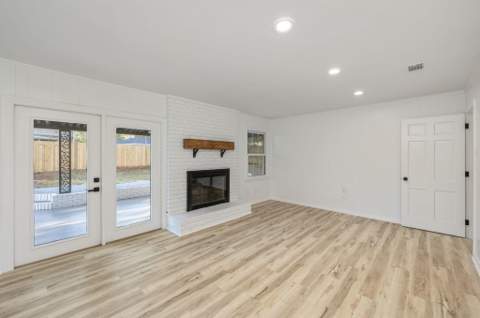 21 NW Linwood Road, Fort Walton Beach FL - photo 18 of 46
