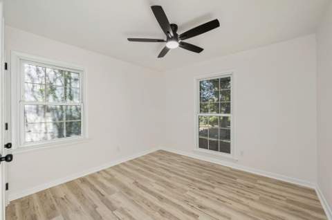 21 NW Linwood Road, Fort Walton Beach FL - photo 23 of 46