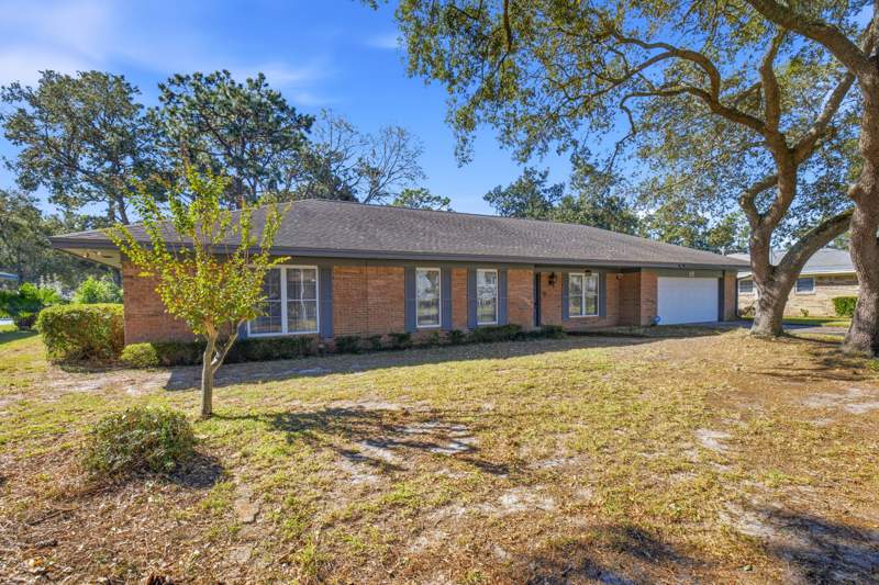 2 bedroom Detached Single Family at 86 Country Club Road, Lake Lorraine Est, Shalimar — photo 4