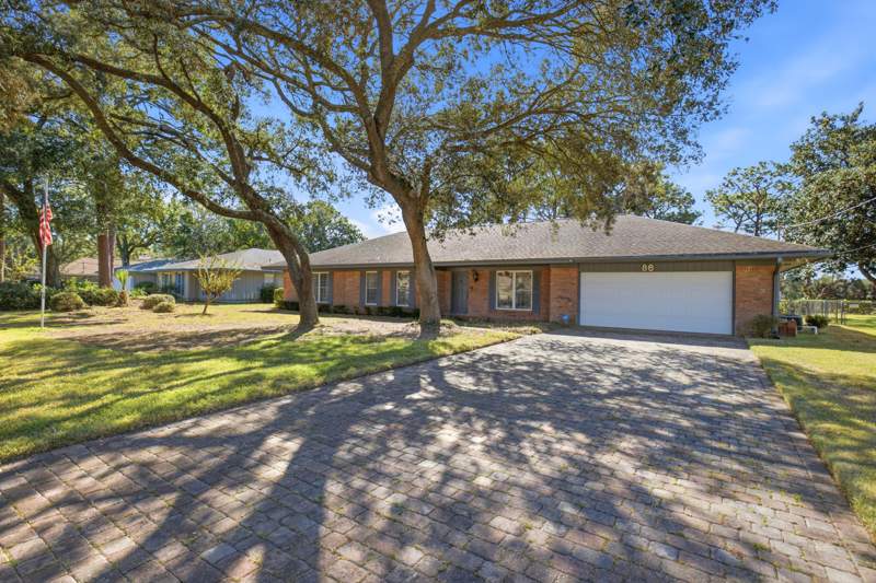 2 bedroom Detached Single Family at 86 Country Club Road, Lake Lorraine Est, Shalimar — photo 5