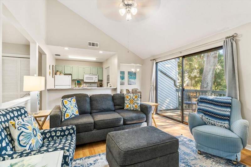 2 bedroom Condominium at 124 SE Elm Avenue #Unit 3G, Elm Place Condo, Fort Walton Beach — photo 4