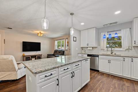 48 NW Hemlock Drive, Fort Walton Beach FL - photo 12 of 52