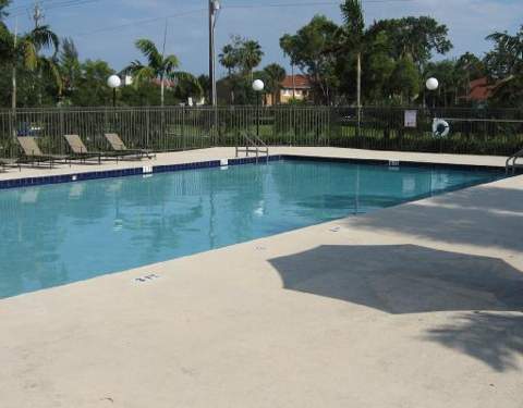 1465 W Lake Crystal Drive #G, West Palm Beach FL - photo 6 of 6