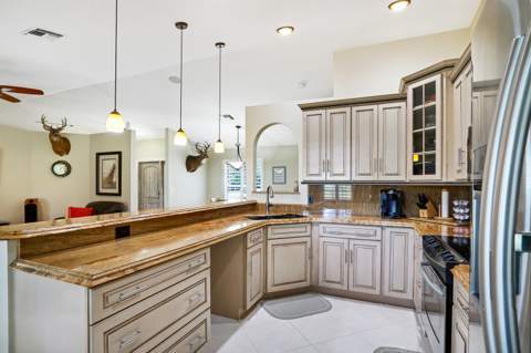 15703 97th Road, West Palm Beach FL - photo 6 of 43