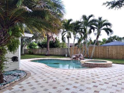 104 Segura Street, Royal Palm Beach FL - photo 11 of 44