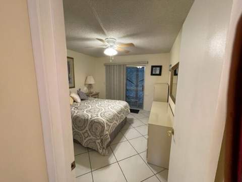 350 Horizons #206, Boynton Beach FL - photo 12 of 42
