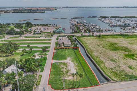 125 A E Backus Avenue #9, Fort Pierce FL - photo 10 of 22