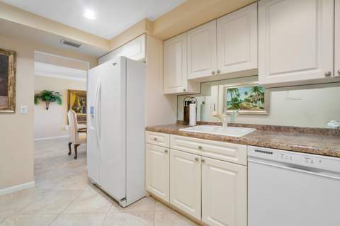 3450 S Ocean Boulevard #625, Palm Beach FL - photo 8 of 43