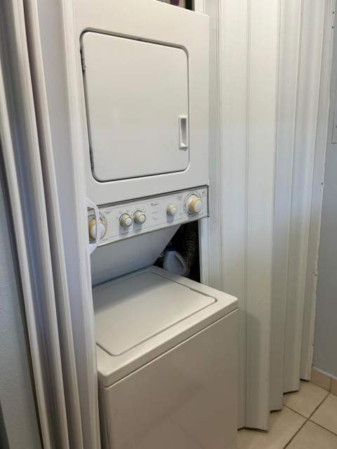5308 NE 6th Avenue #G14, Oakland Park FL - photo 7 of 19