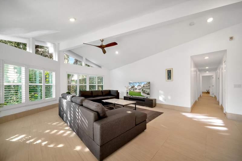 4 bedroom Single Family Residence at 3781 S 25th Street, Fort Pierce, Fort Pierce — photo 4