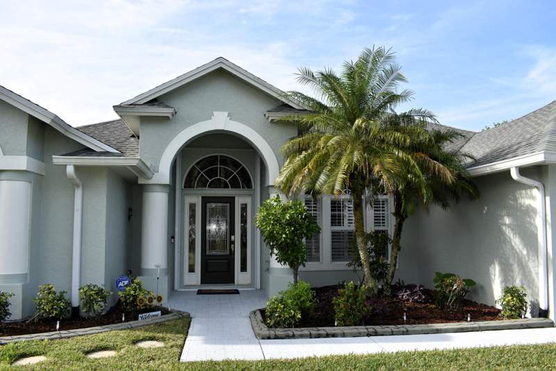 3 bedroom Single Family Residence at 830 SW College Park Road, Port St Lucie Section 41, Port St. Lucie — photo 3
