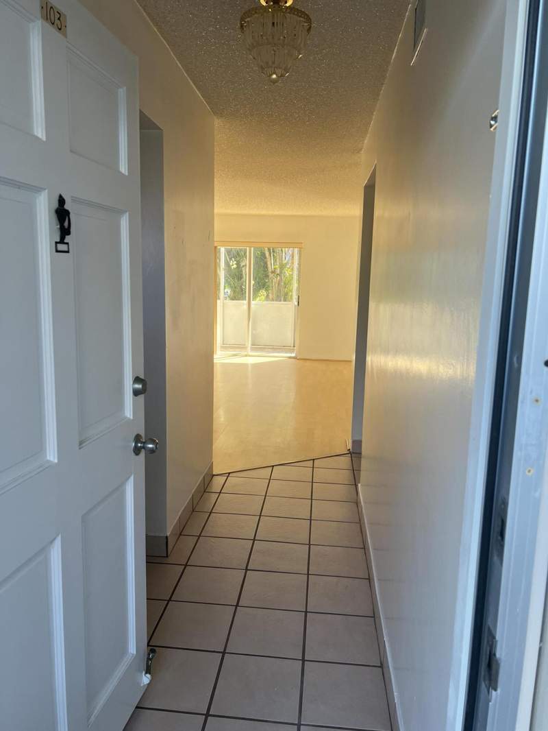 2 bedroom Condominium at 2682 S Garden Drive #103, Lake Clarke Gardens Condo 16, Lake Worth — photo 5