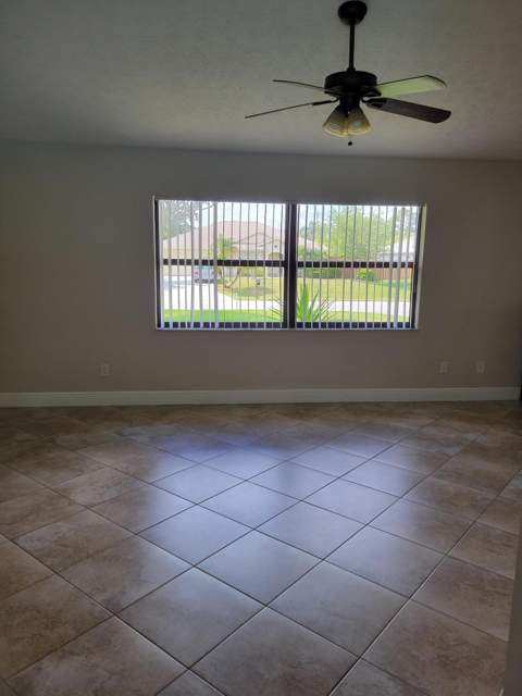 3049 SW Circle Street, Port St. Lucie FL - photo 9 of 21