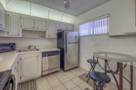 2682 Garden Drive #301, Lake Worth FL - photo 13 of 45