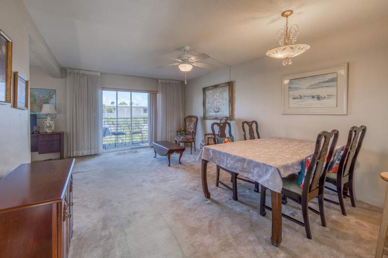 2 bedroom Condominium at 2682 Garden Drive #301, Lake Clarke Gardens Condo 16, Lake Worth — photo 2
