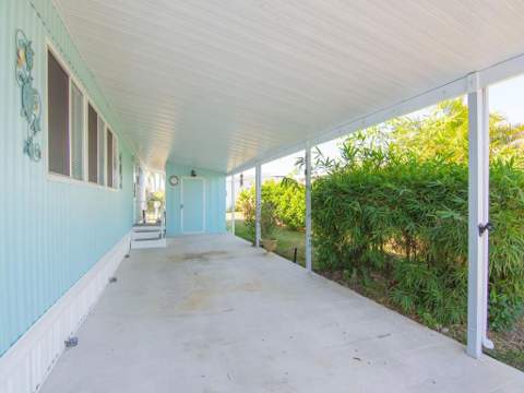 102 N Warner Drive, Jensen Beach FL - photo 10 of 41