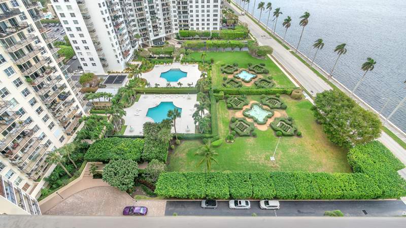 2 bedroom Condominium at 1801 S Flagler Drive #1804, Rapallo South Condo, West Palm Beach — photo 3