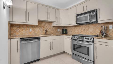 1801 S Flagler Drive #1804, West Palm Beach FL - photo 21 of 31